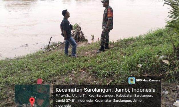 Patroli Pinggir Sungai Bersama Masyarakat Dilakukan Untuk Mengantisipasi Bencana Banjir