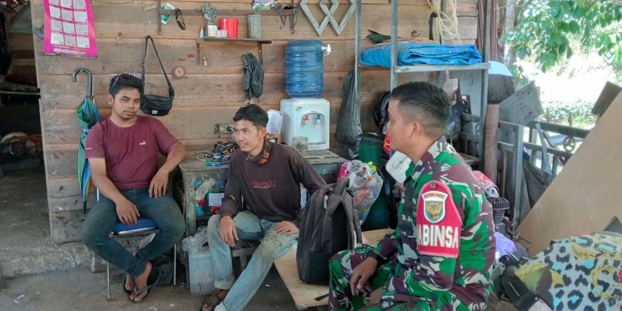 Bahas Situasi keamanan dan ketertiban Lingkungan Lewat Komsos