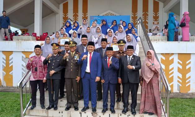 Dandim 0420/Sarko Pimpin Semangat Kebangkitan Nasional ke-117 di Lapangan Kantor Bupati Merangin