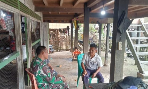 TNI dan Masyarakat Semakin Akrab, Komsos Jadi Jembatan Sinergi di Desa Sungai Keradak