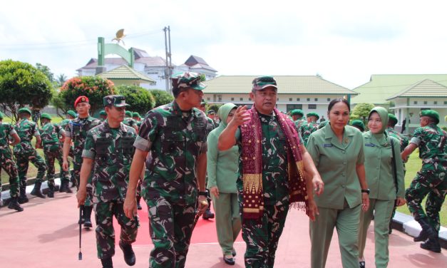 Pangdam II/Sriwijaya Mendampingi KASAD Kunker ke Korem 045/Gaya