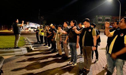 Kabag Ops Polres Muaro Jambi AKP Rodi Hambali, S.H.Pimpin Apel Pengamanan Malam Takbiran Hari Raya Idul Adha 1446 H Polres Muaro Jambi dan Polsek Jajaran Tahun 2025