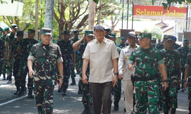 Panglima Komando Daerah Militer Iskandar Muda Sambut Langsung kedatangan Menteri Pertahanan Republik Indonesia (Menhan RI),
