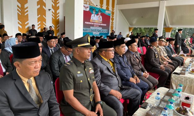 Upacara Hari Lahir Pancasila 2025 di Merangin, Diwakili Danpos Ramil Mandiangin Letda Inf Indra Gunawan