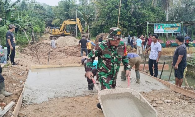 Babinsa Koramil 420-02/Limun Goro Bersama Warga Binaan