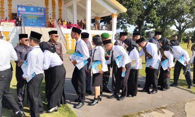 Bupati Merangin Serahkan SK CPNS Formasi 2024, Momentum Awal Pengabdian ASN Baru