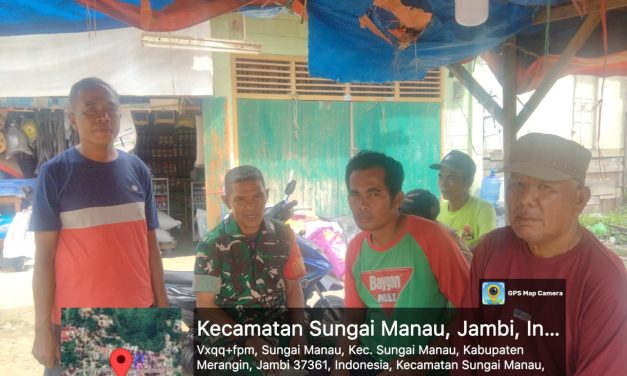 Babinsa Komsos Dengan Warga di Desa Binaan, Pererat Silaturahmi dan Kebersamaan