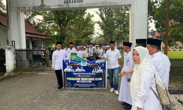 Meriah dan Penuh Makna! Kodim 0420/Sarko Hadiri Pawai dan Ceramah Tahun Baru Islam 1447 H di Merangin