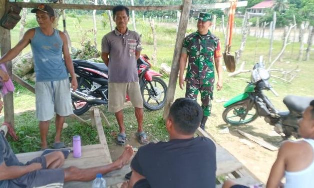 Jalin Kedekatan dengan Warga Melalui Komsos di Desa Pemuncak