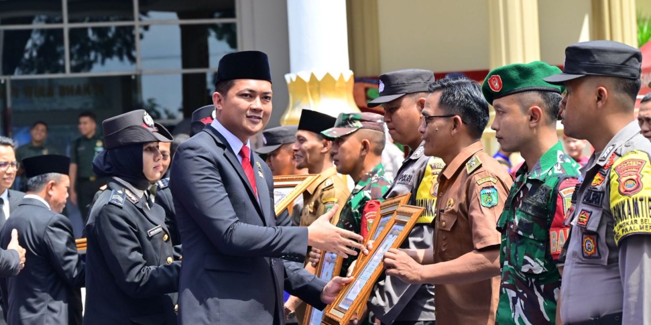 Bukan Hanya Menjaga Hukum, Polres Tebo Menanam Keteladanan