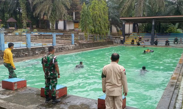 Kodim 0420/Sarko, Asah Kemampuan Prajurit Lewat Latihan Renang Militer