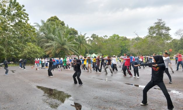 Dandim 0420/Sarko Dukung Gaya Hidup Sehat, Hadiri Senam Merangin Sehat di Arboretum Rio Alif