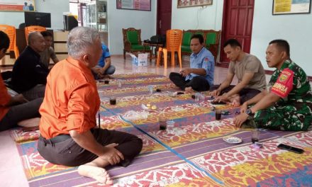 Babinsa Koramil 420-08/Tabir, Sertu muklis Laksanakan Komsos Bersama warga di Desa Bunggo antoi Kecamatan Tabir selatan