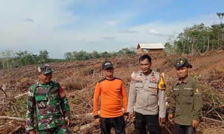 Cegah Api Sebelum Membara: Babinsa Sisir Titik Rawan Karhutla di Sarolangun