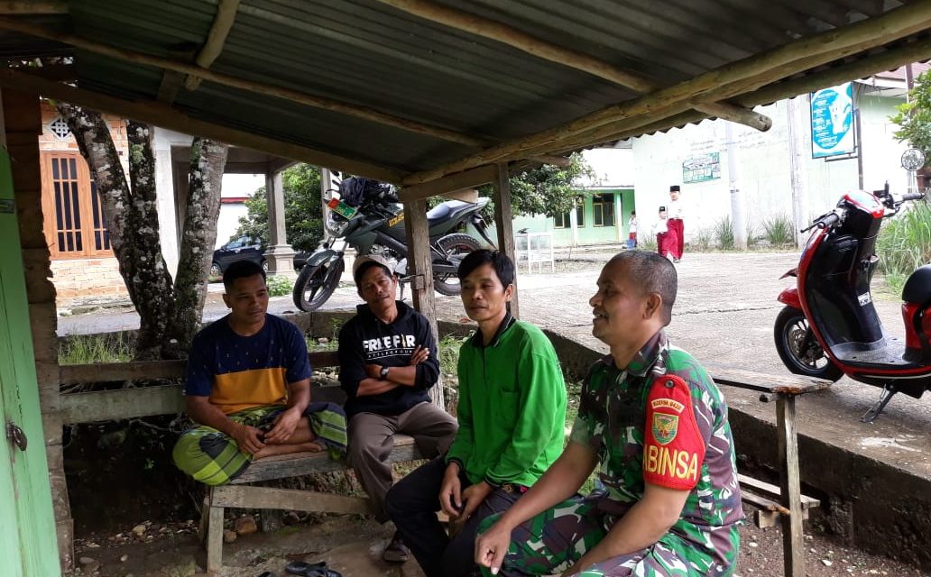 Komsos Babinsa, Merajut Kedekatan Tanpa Sekat di Desa Danau