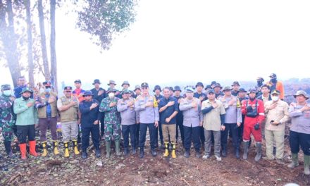 Respons Cepat Polda Jambi: Kapolda Turun Langsung ke Lokasi Karhutla”