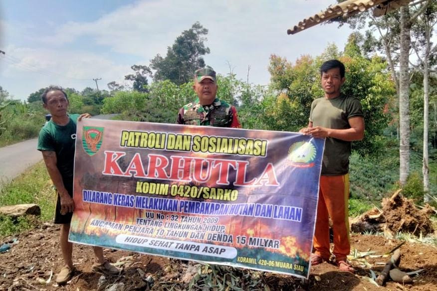 TNI dan Warga Merangin Bersatu Hadapi Ancaman Karhutla di Musim Kemarau