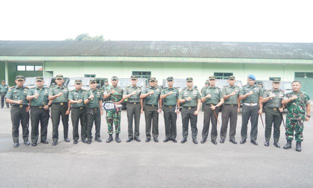 Kasrem 042/Gapu Ikuti Penyerahan Simbolis Randis Mobil Maung Dukungan Kemenhan RI