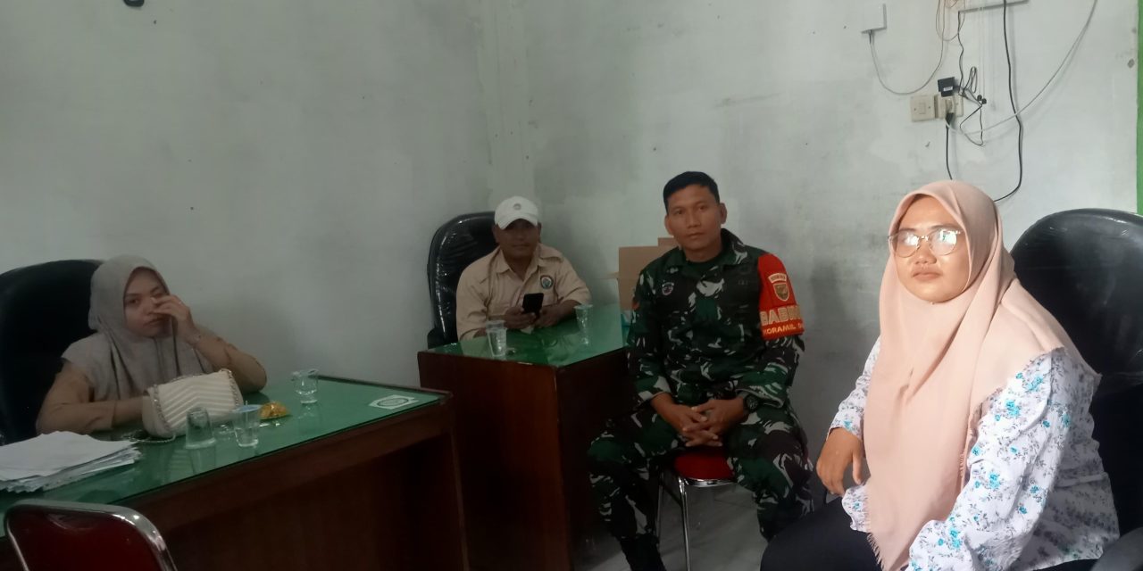 Babinsa dan Perangkat Desa Bersatu Jaga Kamtibmas di Sarolangun