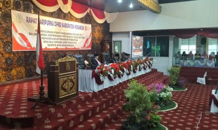Kasdim 0420/Sarko Hadiri Rapat Paripurna DPRD Kabupaten Merangin untuk Dengarkan Pidato Kenegaraan Presiden RI