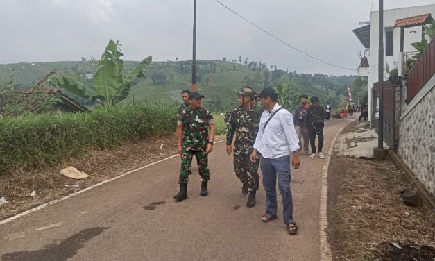 Jalan Penghubung Tanjungsari–Cijambu Terancam Putus: Negara Harus Hadir Sebelum Rakyat Terisolasi