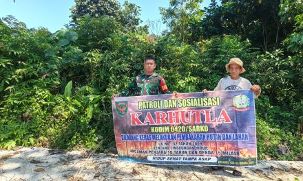 Cegah Karhutla, Babinsa Gelar Patroli dan Sosialisasi di Sekancing Ulu