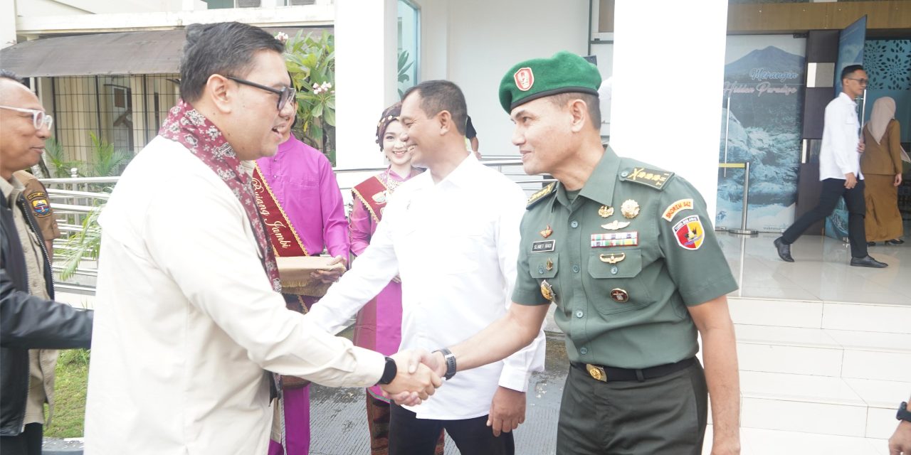 Kasrem 042/Gapu Sambut Tim Reses Komisi I DPR RI, Tegaskan Sinergi Pertahanan untuk Pembangunan Jambi