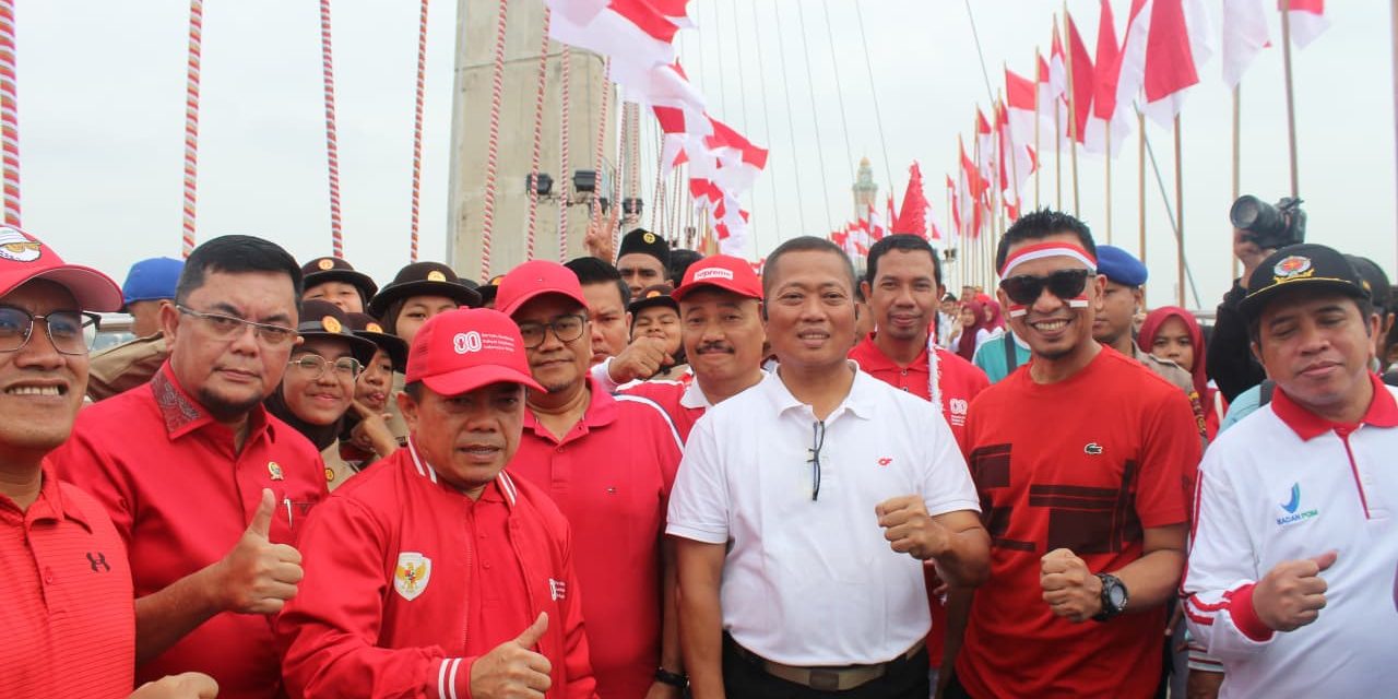 Danrem 042/Gapu Semarakkan Gebyar Mahardika HUT ke-80 RI di Jambi: 1.000 Bendera Merah Putih Pecahkan Rekor MURI