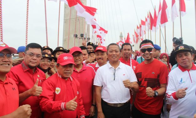 Danrem 042/Gapu Semarakkan Gebyar Mahardika HUT ke-80 RI di Jambi: 1.000 Bendera Merah Putih Pecahkan Rekor MURI