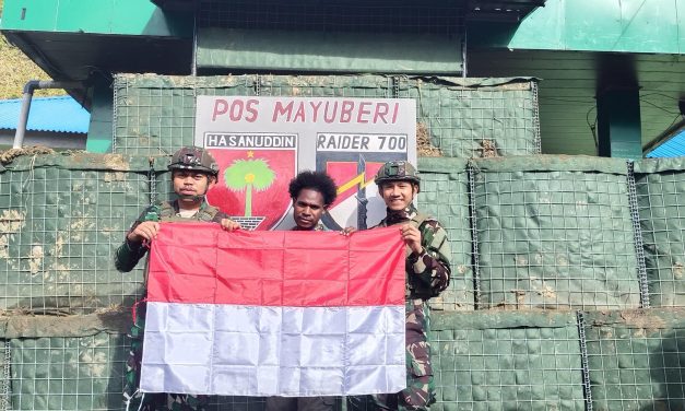 Satgas Yonif 700/WYC Kobarkan Semangat Pemuda Mayuberi