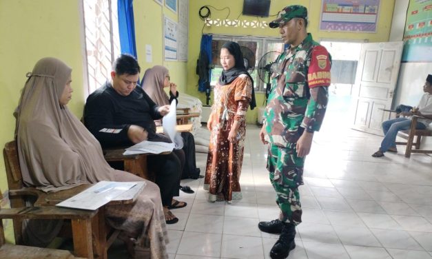 Babinsa Ajak Warga Sarolangun: Jaga Kamtibmas, Bangun Lingkungan Aman & Kondusif
