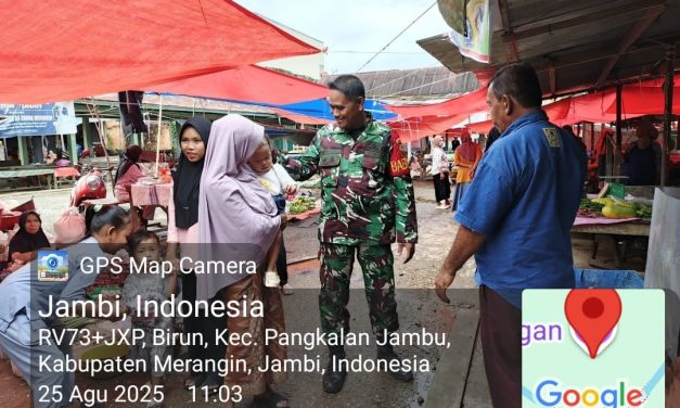 Senyum Babinsa Untuk Menyapa Warga, Wujudkan Kekompakan dan Kemanunggalan TNI-Rakyat