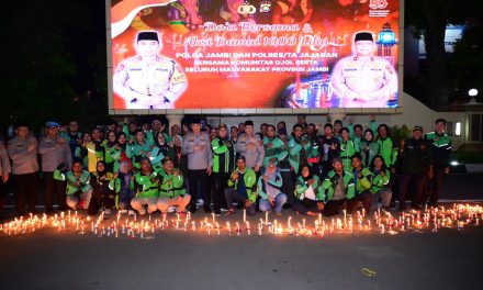 1000 Lilin untuk Affan: Jambi Bersatu dalam Doa dan Solidaritas