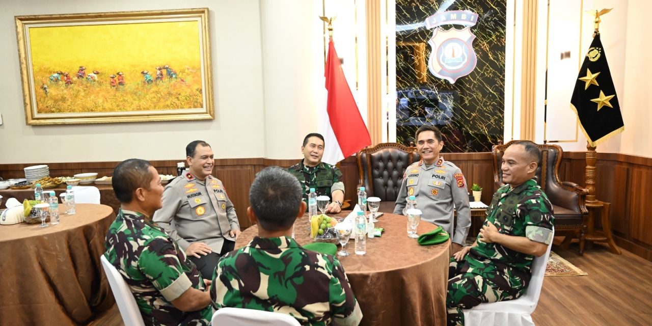 Kapolda Jambi Terima Kunjungan Pangdam XX/Tuanku Imam Bonjol, Sepakat Perkuat Soliditas TNI-Polri