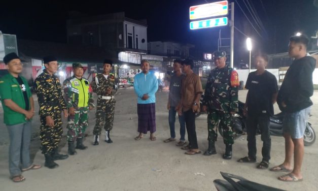 Patroli Gabungan Malam Koramil 420-08/Tabir Ciptakan Rasa Aman di Tengah Masyarakat
