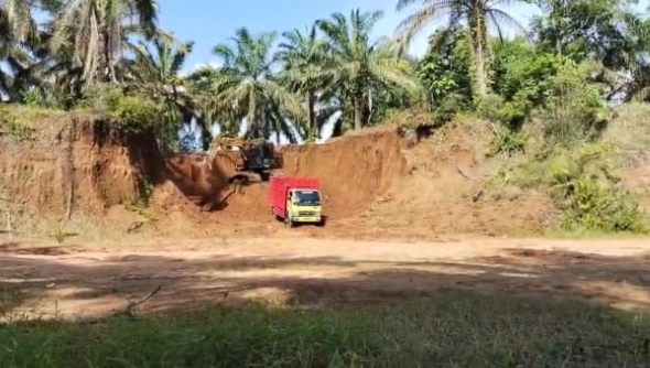 Hibah yang Menyesatkan Arah: Polemik Izin Galian C yang Membuka Luka Lama Tata Kelola Lingkungan