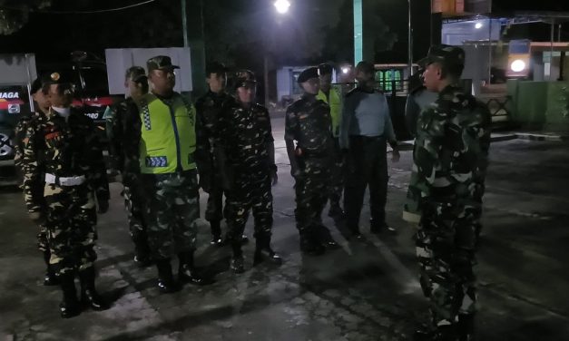 Sinergi TNI, Linmas, dan Banser Gelar Patroli Bersama di Wonosegoro