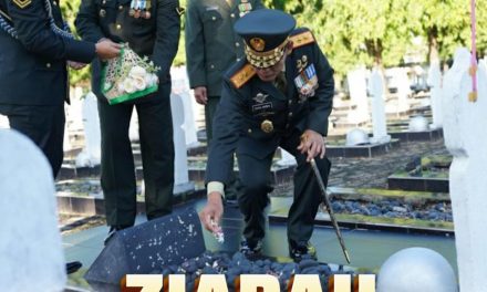 Sambut HUT Ke-80 TNI, Pangdam II/Sriwijaya Pimpin Upacara Ziarah Nasional