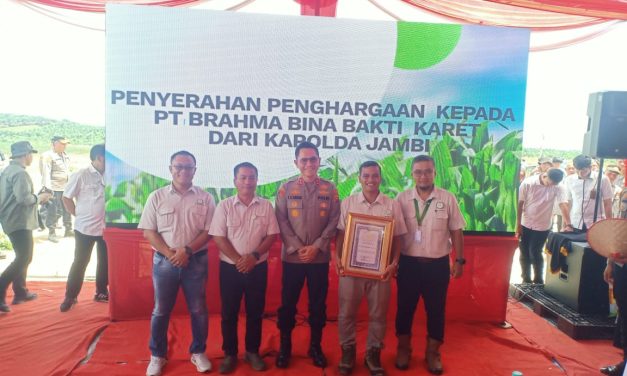 PT Brahma Binabakti Terima Penghargaan Kapolda Jambi, Dukung Program Asta Cita Presiden RI Melalui Swasembada Pangan
