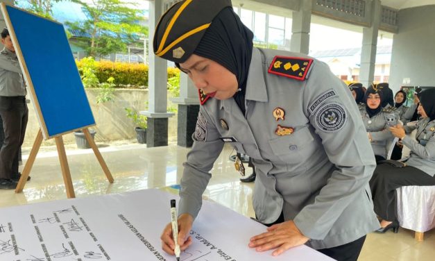 Lapas Perempuan Kelas IIB Jambi Laksanakan Penandatanganan Komitmen Bersama Pemberantasan HALINAR Serentak se-Indonesia secara daring