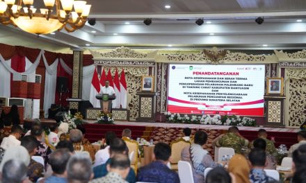 Kasdam II/Sriwijaya Hadiri Penandatanganan Nota Kesepakatan dan Nota Kesepahaman Pelabuhan : Semoga Pembangunanya Dapat Terealisasi Sesuai Harapan Masyarakat
