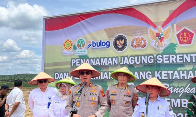 Kapolda Jambi Pimpin Penanaman Jagung Serentak: Kolaborasi Menuju Kedaulatan Pangan