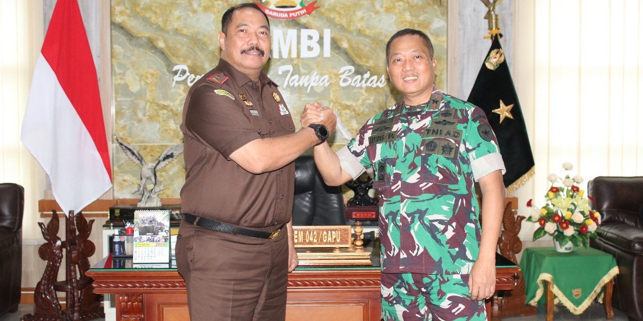 Danrem 042/Gapu Terima Audiensi Kajati Jambi, Perkuat Sinergi Penegakan Hukum dan Stabilitas Daerah