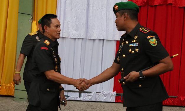 Dandim 0418/Palembang Hadiri Upacara Penerimaan Jabatan Komandan Kikav 5/GCC