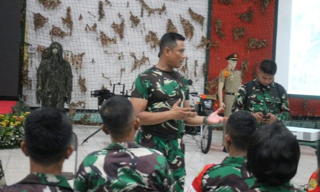 Dandim 0418/Palembang Letkol Arh Erik Novianto, S.Sos Pimpin Brifing Pelatih dan Pendukung Jelang Pembukaan Persami di Jasdam II/Sriwijaya