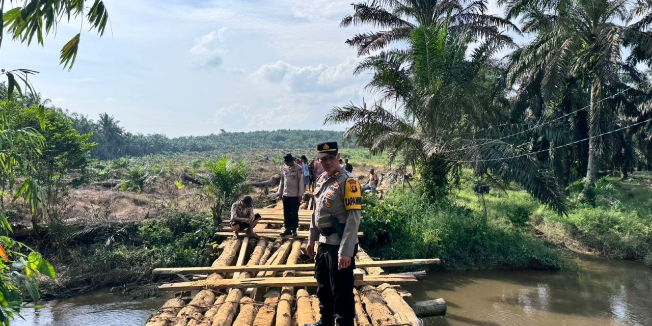 Renovasi Jembatan Kayu Di Tanjung Lanjut Perkuat Akses Warga Dua Kabupaten