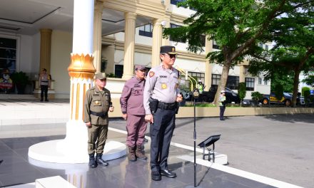 Polda Jambi Gelar Apel Pasukan Operasi Lilin 2025 untuk Pengamanan Natal dan Tahun Baru