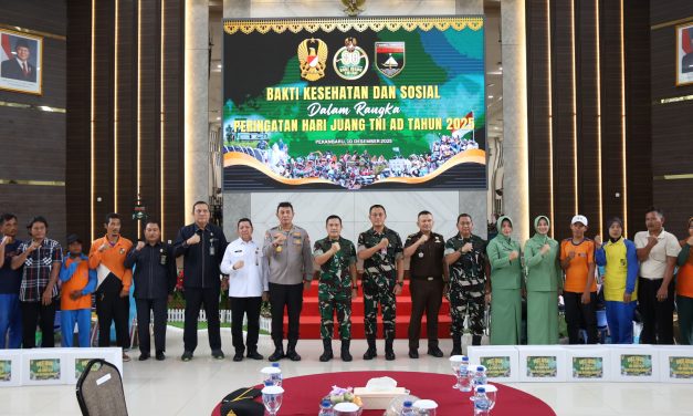 Kodam XIX/Tuanku Tambusai Gelar Bakti Kesehatan dan Sosial Peringati Hari Juang TNI AD 2025