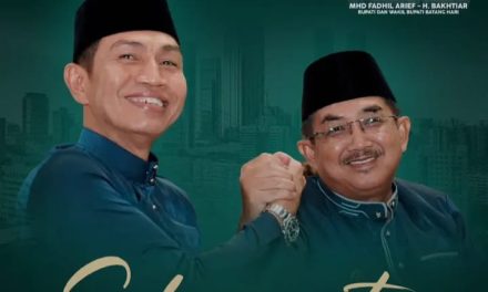 Poster Ulang Tahun Dan Isyarat Poros Baru Di Jambi