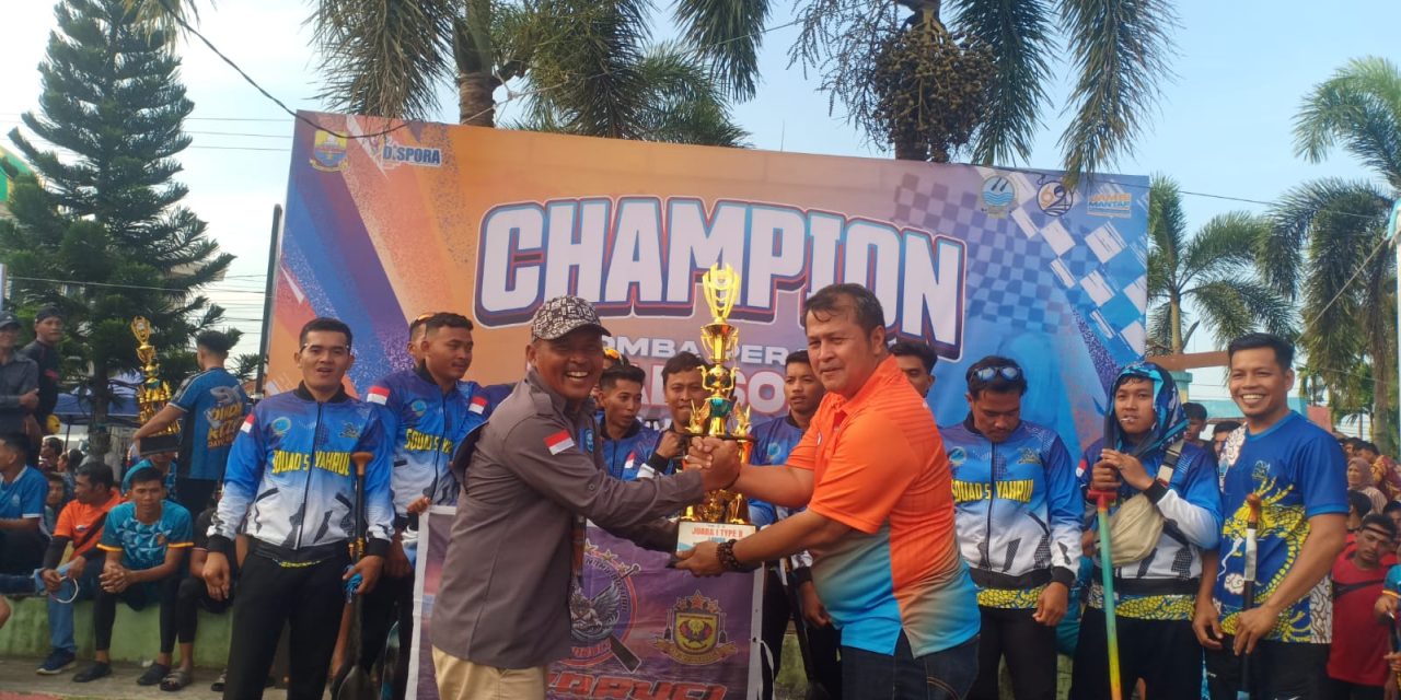 Lomba Pacu Perahu Tradisional Meriahkan HUT Ke-69 Provinsi Jambi, Ribuan Warga Padati Jambi Seberang
